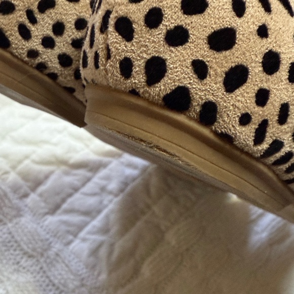 Isaac Mizrahi Animal Print Mary Janes Flats size 9.5 - Picture 10 of 11